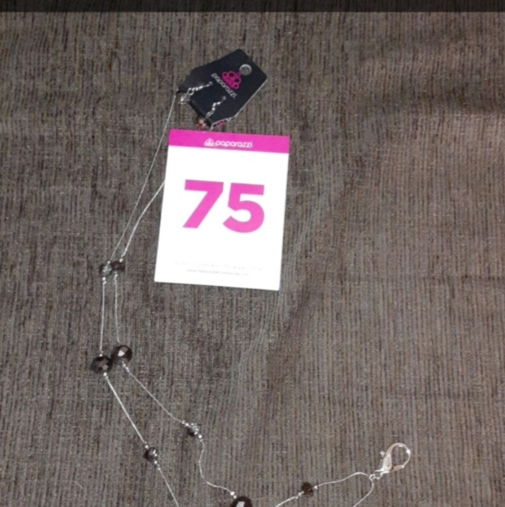 Jewelry - Picture 5 of 7
